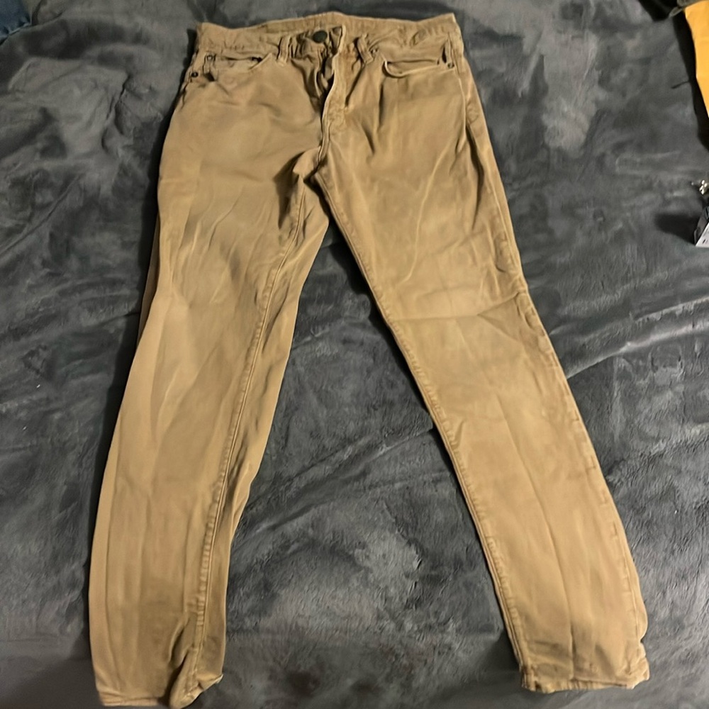 American Eagle Skinny Khaki Pants 30X32 Excellent Condition
